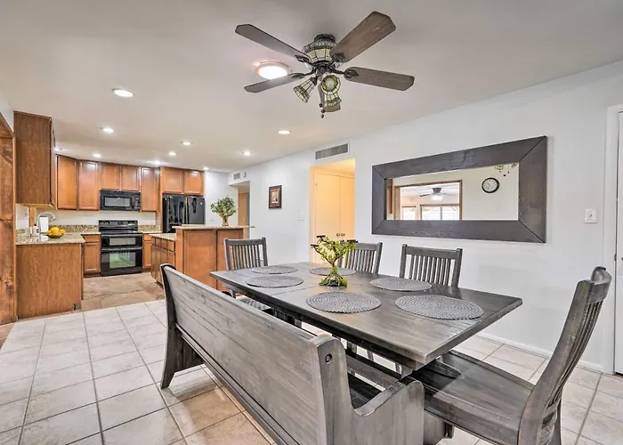 2 Mi To Old Town Scottsdale: W/ Pool Table! Ferienhaus