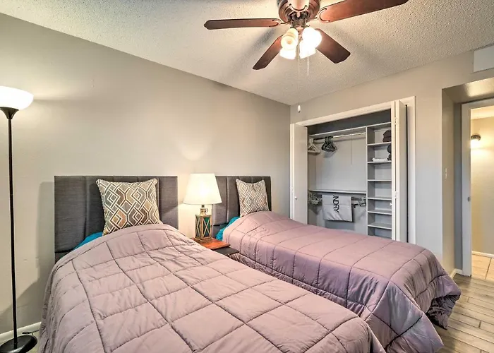 Dom wakacyjny 2 Mi To Old Town Scottsdale: W/ Pool Table! Scottsdale