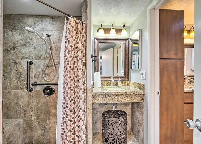 2 Mi To Old Town Scottsdale: W/ Pool Table!