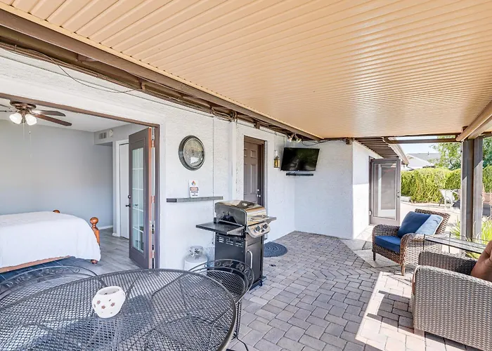 2 Mi To Old Town Scottsdale: W/ Pool Table! * Scottsdale