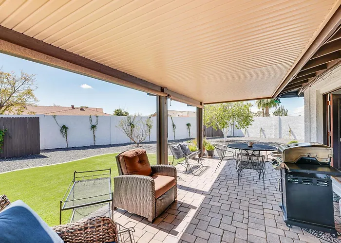 2 Mi To Old Town Scottsdale: W/ Pool Table! Scottsdale